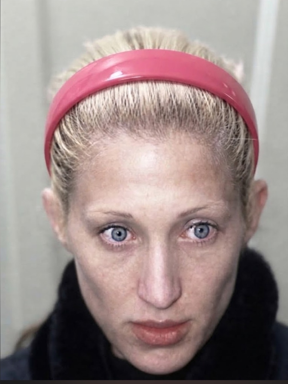 90’s Y2K Women's Bold Hot Pink Glossy Headband CAROLYN BESSETTE KENNEDY BARBIE